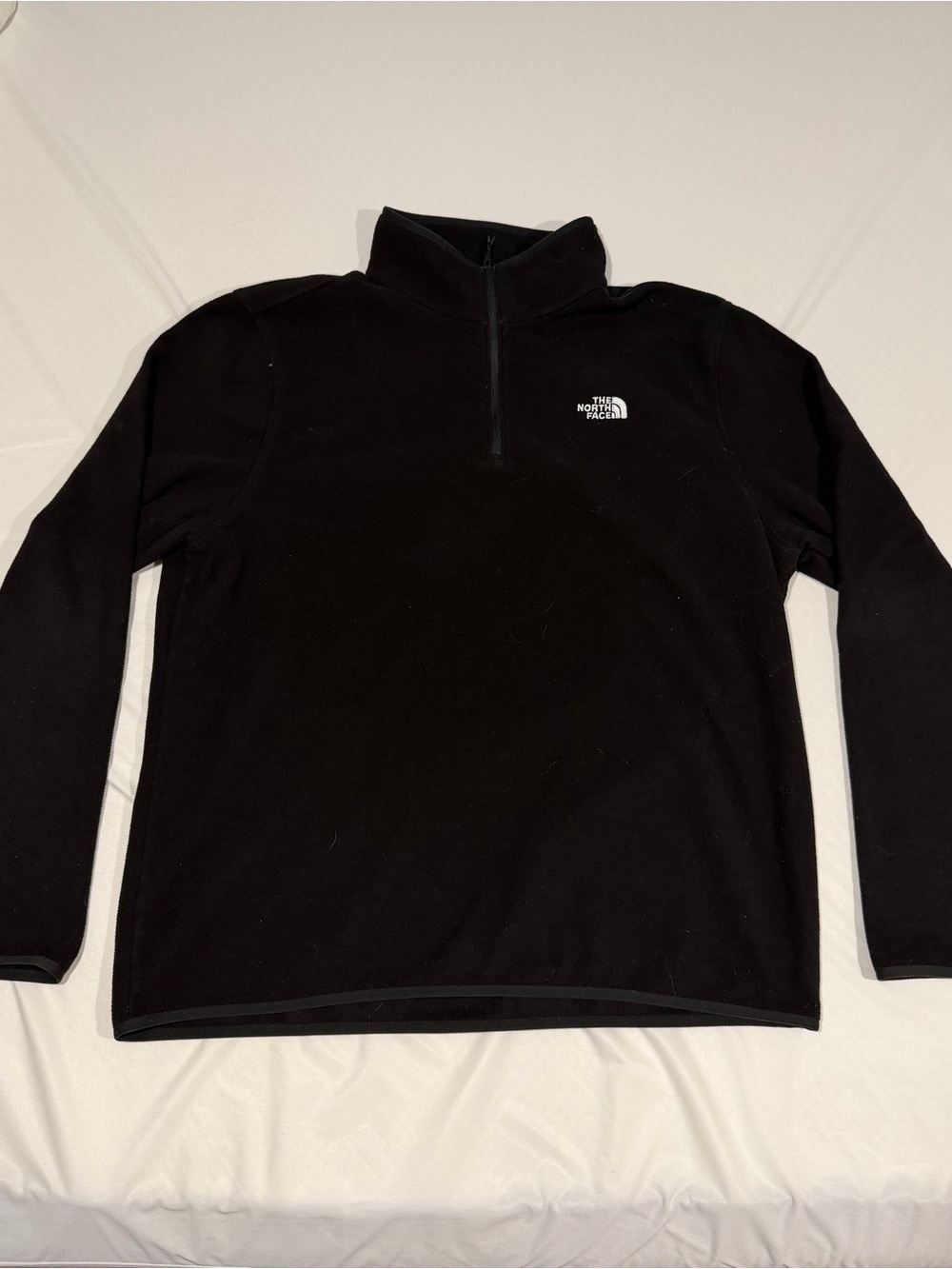 The North Face Men's Black Half-Zip Fleece Pullover